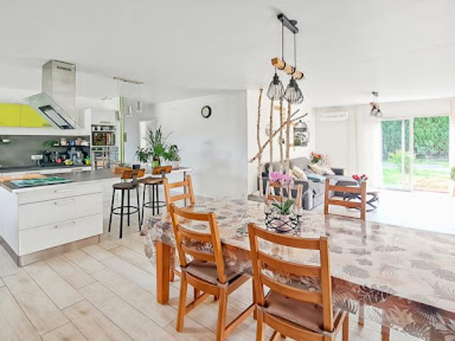Vente Maison 8 pièces 166 m2 Peyrehorade