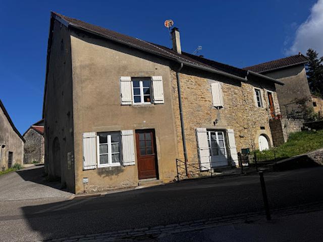 Vente Maison 8 pièces 167.35 m2 Château Chalon