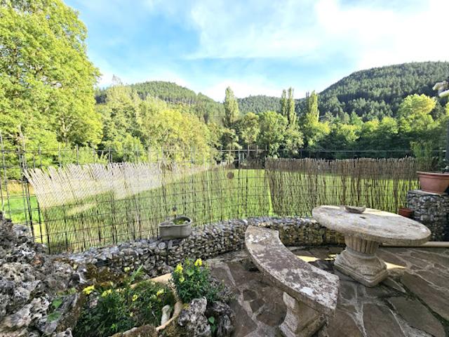 Vente Maison 8 pièces 168 m2 Meyrueis