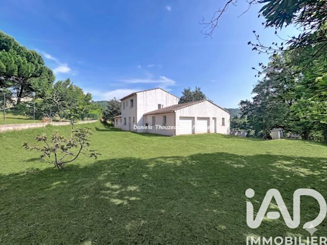 Vente Maison 8 pièces 168 m2 Collobrières