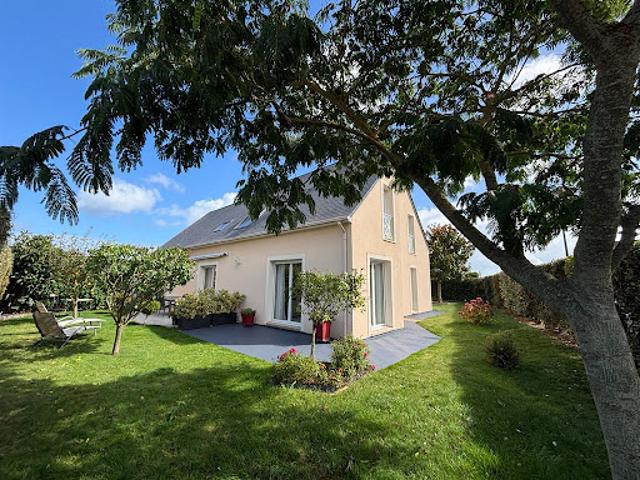 Vente Maison 8 pièces 169 m2 Bernières sur Mer