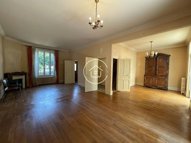 Vente Maison 8 pièces 169 m2 Blois
