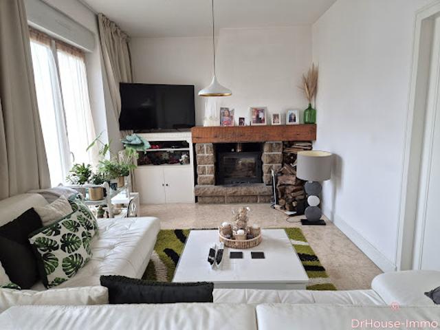 Vente Maison 8 pièces 169 m2 Gorron