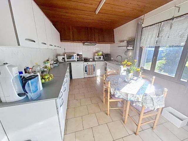 Vente Maison 8 pièces 169.82 m2 Saint Evroult Notre Dame du Bois