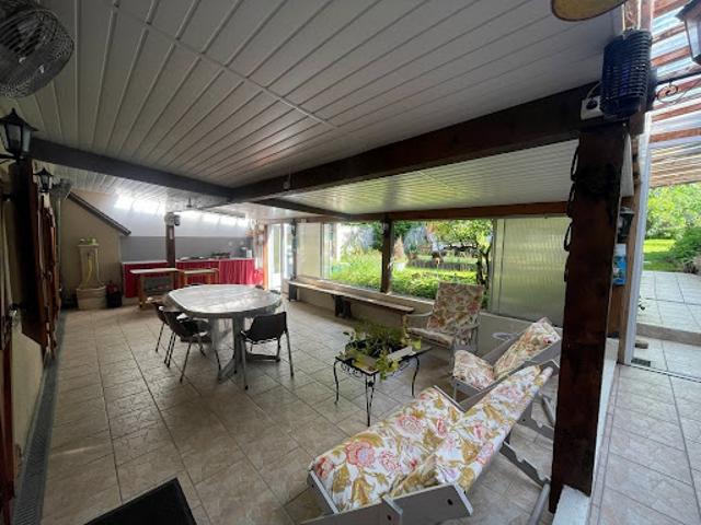 Vente Maison 8 pièces 160 m2 Beaumont les Autels
