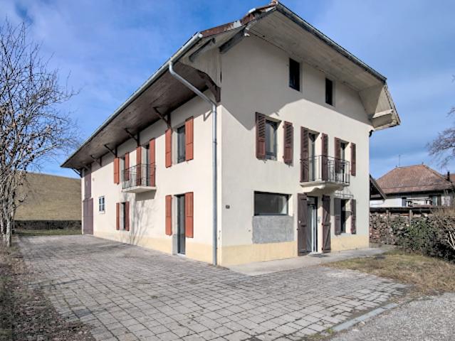 Vente Maison 8 pièces 160 m2 Cusy