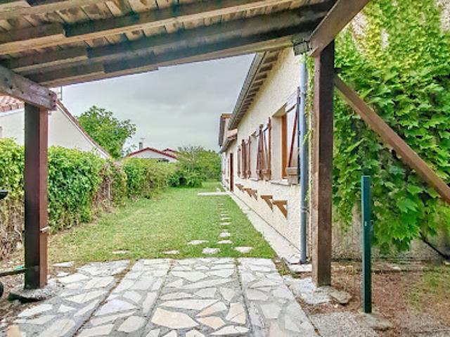 Vente Maison 8 pièces 160 m2 Cestas