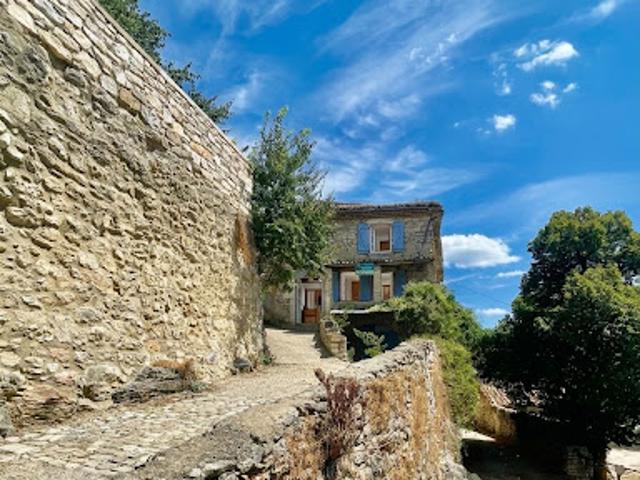 Vente Maison 10 pièces 160 m2 Lussan