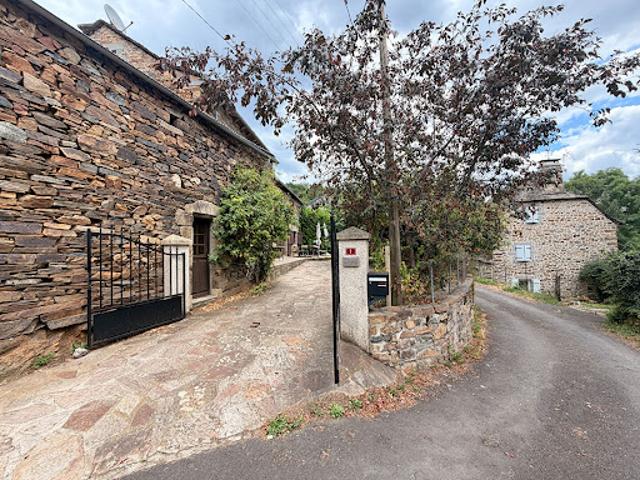 Vente Maison 8 pièces 160 m2 Saint Martial