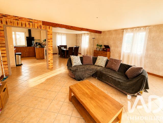 Vente Maison 8 pièces 160 m2 Saint Etienne sur Suippe