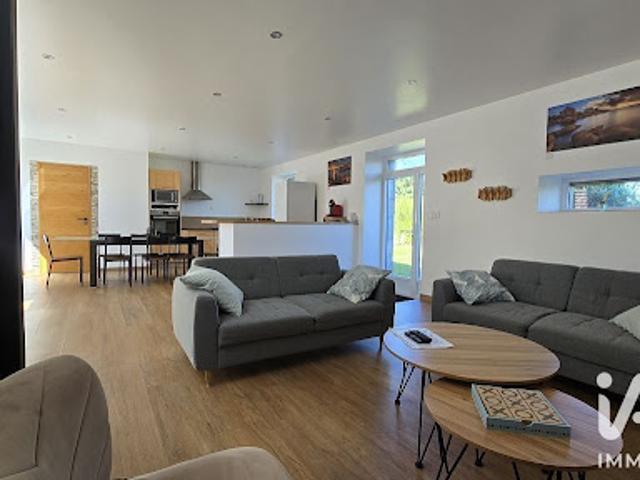 Vente Maison 8 pièces 160 m2 Trebeurden