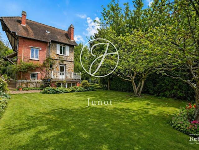 Vente Maison 8 pièces 160.08 m2 La Celle Saint Cloud