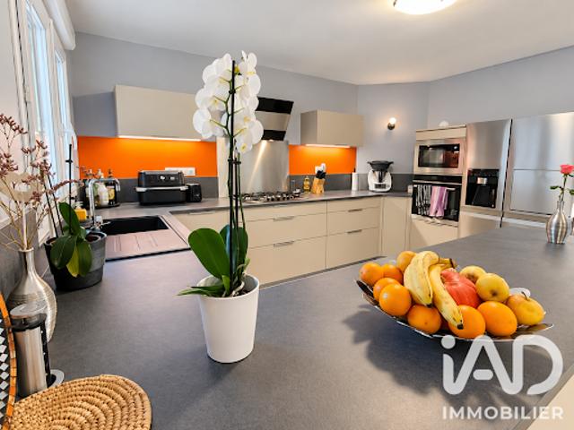 Vente Maison 8 pièces 162 m2 Baverans