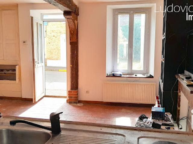 Vente Maison 8 pièces 162 m2 Leugny
