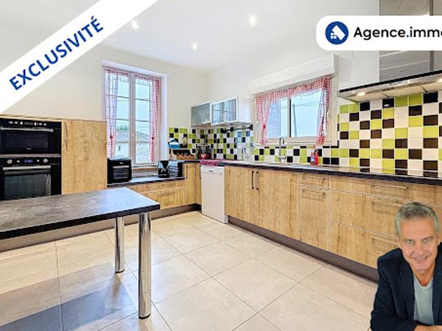 Vente Maison 8 pièces 162.58 m2 Saint Bonnet sur Gironde