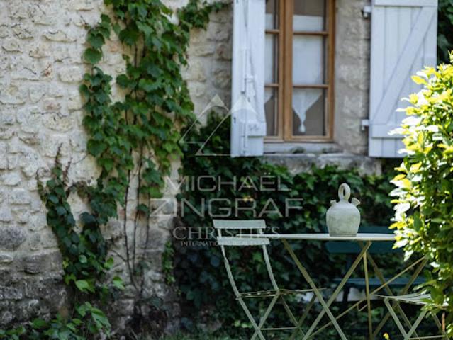 Vente Maison 8 pièces 163 m2 Murs