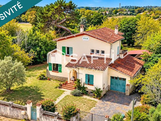 Vente Maison 8 pièces 163 m2 Eauze