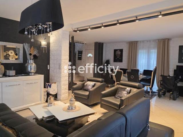 Vente Maison 8 pièces 163 m2 Longvic