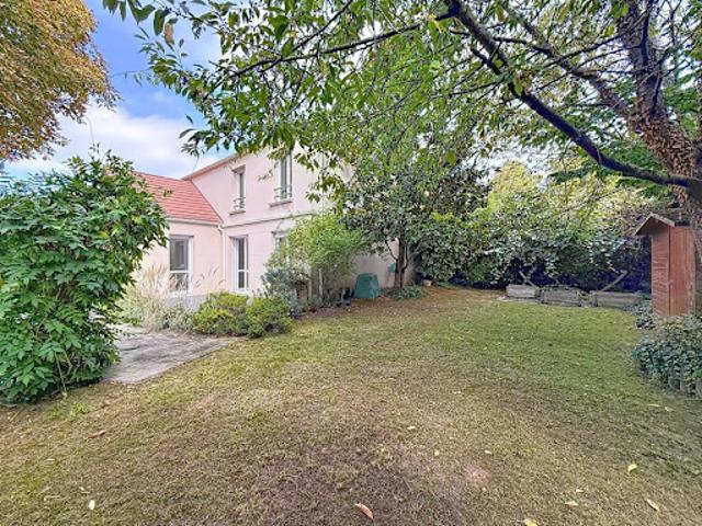 Vente Maison 8 pièces 163.75 m2 Guyancourt