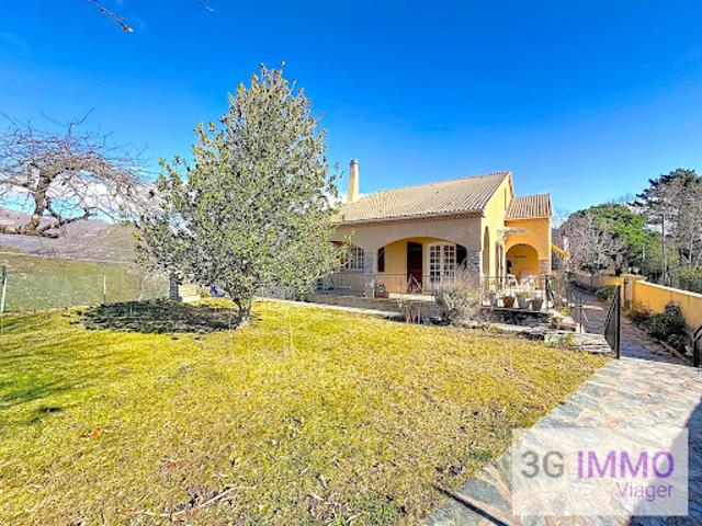 Vente Maison 8 pièces 174 m2 Zalana