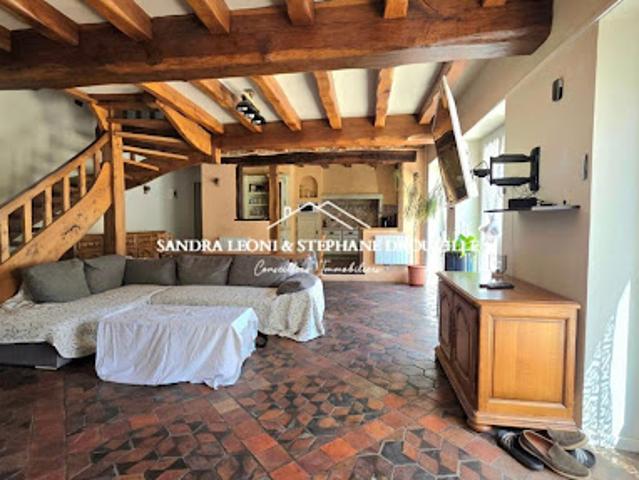 Vente Maison 8 pièces 175 m2 Maintenon