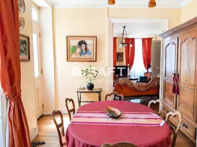 Vente Maison 8 pièces 175 m2 Cognac