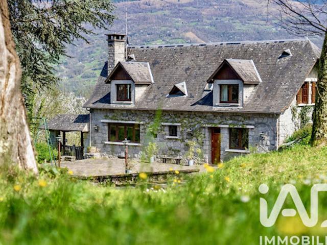 Vente Maison 8 pièces 175 m2 Saint Savin