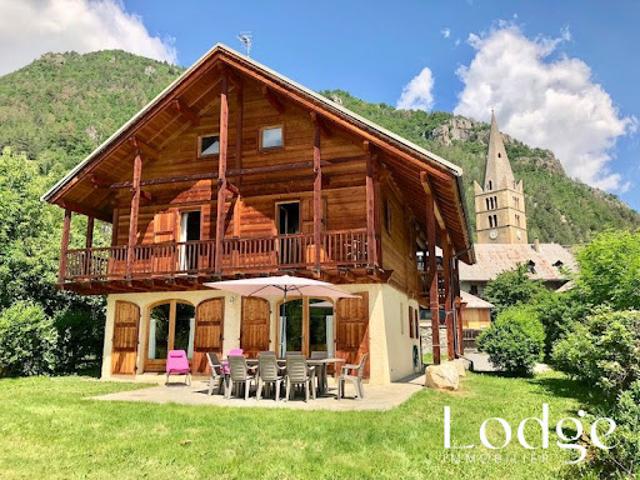 Vente Maison 8 pièces 175 m2 Vallouise Pelvoux