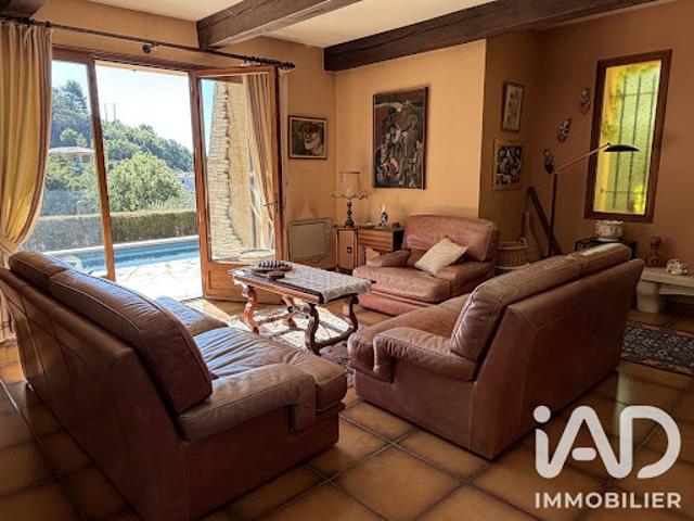 Vente Maison 8 pièces 175 m2 Villeneuve