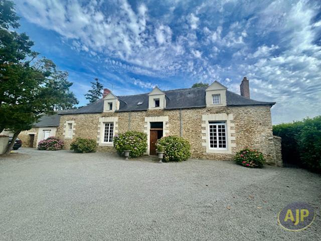 Vente Maison 8 pièces 175.61 m2 Trans sur Erdre