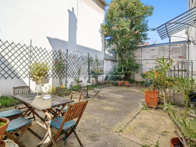 Vente Maison 8 pièces 175.81 m2 Asnieres sur seine