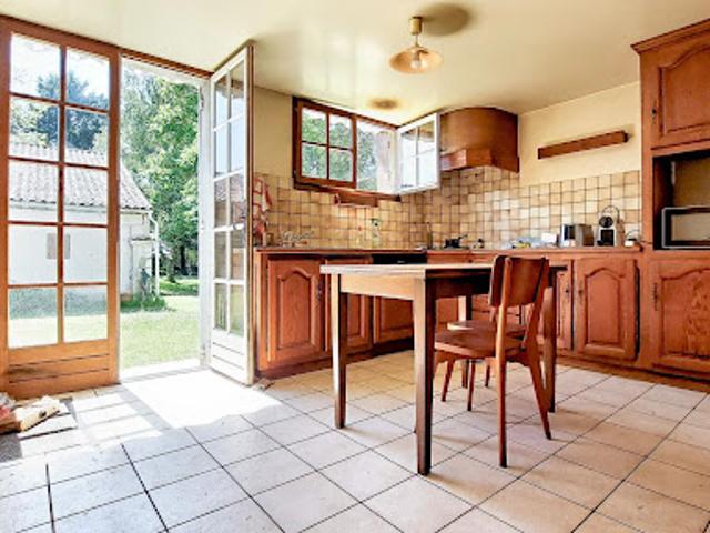 Vente Maison 8 pièces 176 m2 Saint Astier