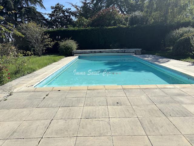 Vente Maison 8 pièces 176 m2 Saint Cyr au Mont d'Or