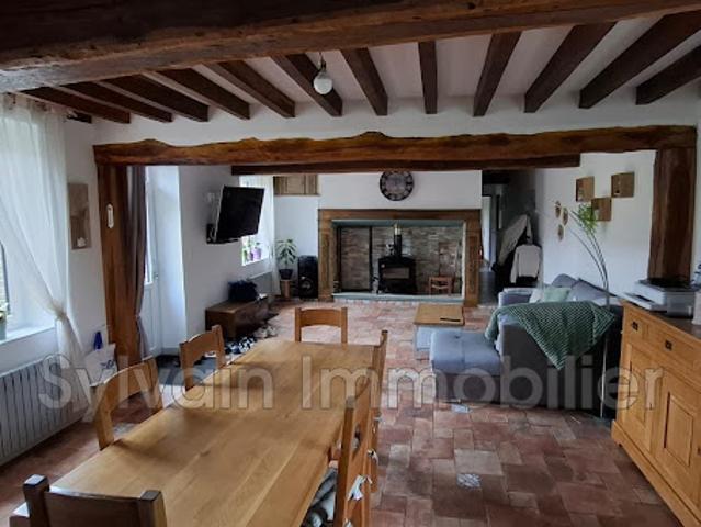 Vente Maison 8 pièces 176.42 m2 Savignies