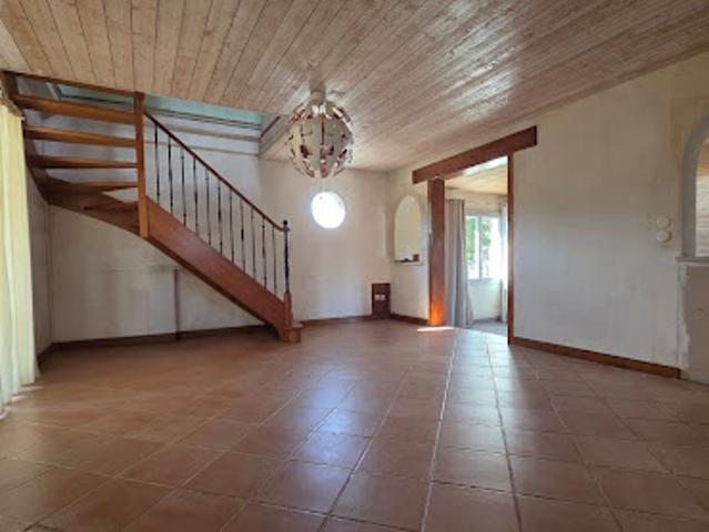 Vente Maison 8 pièces 177 m2 Les Ormes