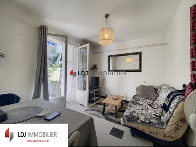 Vente Maison 8 pièces 177 m2 Perpignan