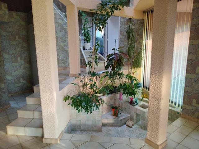 Vente Maison 8 pièces 177 m2 Valence D Agen