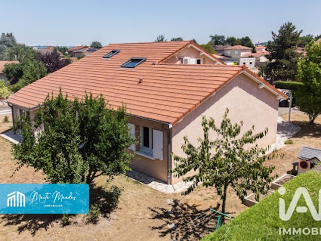 Vente Maison 8 pièces 177 m2 Veauche