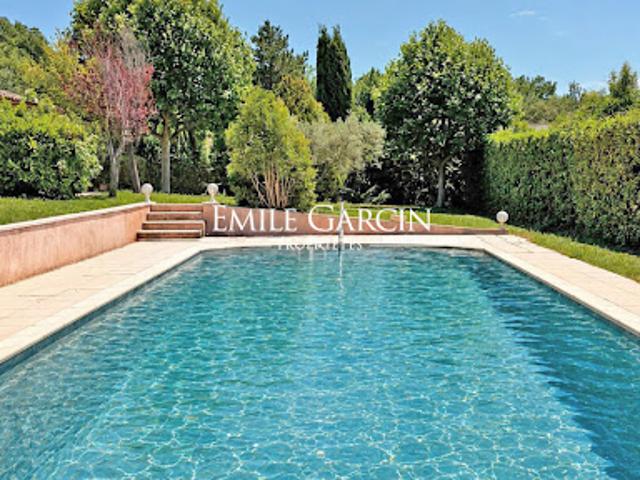 Vente Maison 8 pièces 178 m2 Aix en Provence