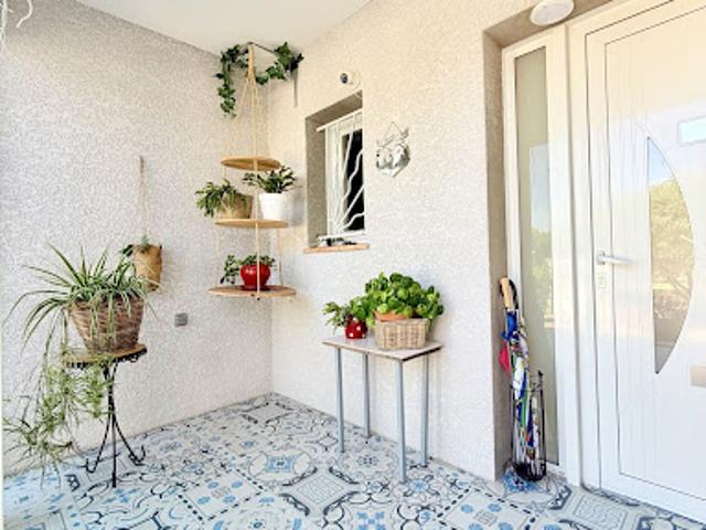 Vente Maison 8 pièces 178 m2 Roquefort des Corbières