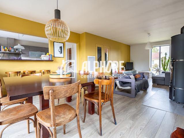 Vente Maison 8 pièces 178 m2 Saint Etienne de Montluc