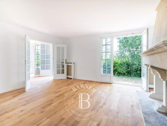 Vente Maison 8 pièces 178.05 m2 Saint Germain en Laye