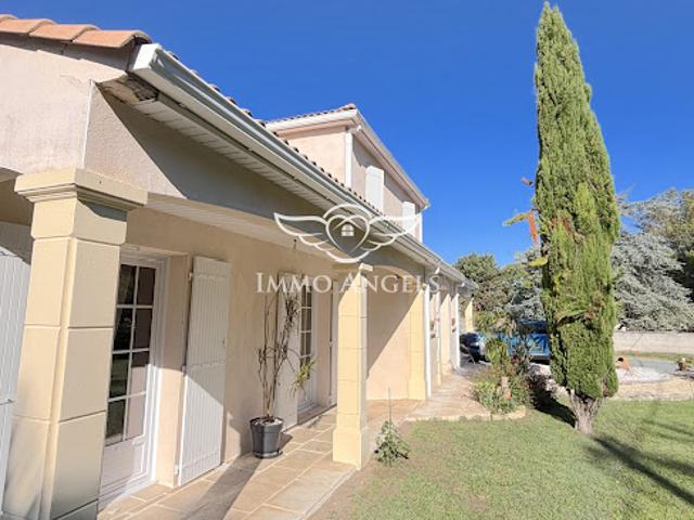 Vente Maison 8 pièces 179 m2 Saint Sulpice de Royan