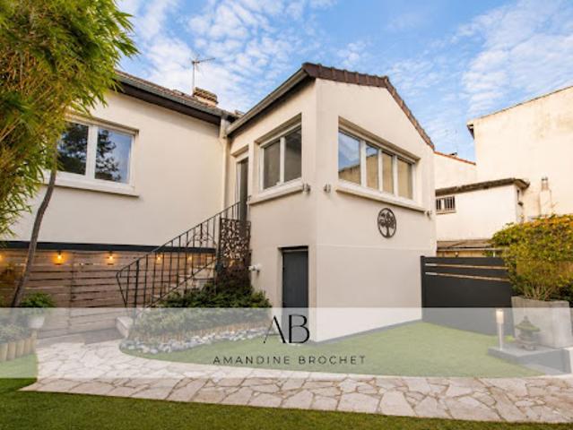 Vente Maison 8 pièces 170 m2 Nanterre