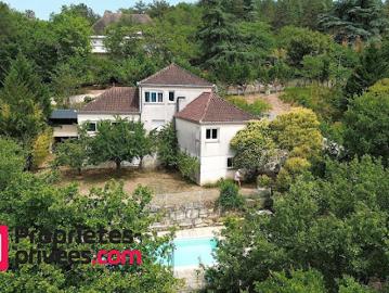 Vente Maison 8 pièces 170 m2 Cahors