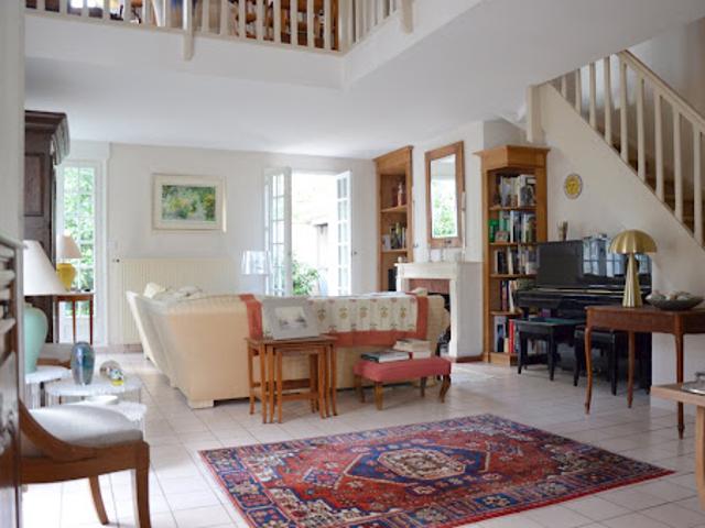 Vente Maison 8 pièces 170 m2 Saint Rémy lès Chevreuse