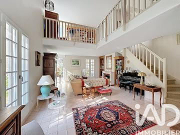 Vente Maison 8 pièces 170 m2 Saint Rémy lès Chevreuse