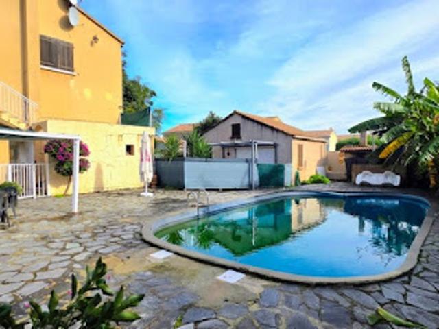 Vente Maison 8 pièces 170 m2 Santa Lucia di Moriani