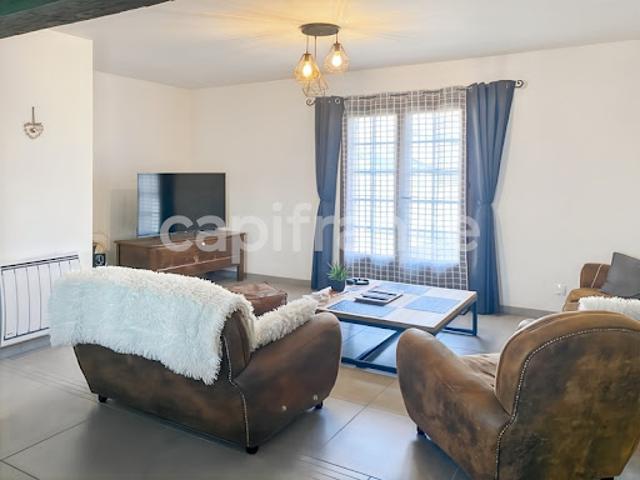 Vente Maison 8 pièces 171 m2 Mantes la Ville