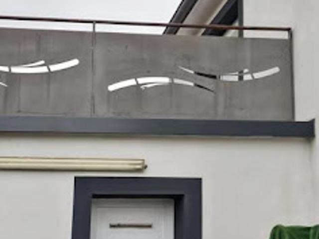 Vente Maison 8 pièces 171 m2 Eloie